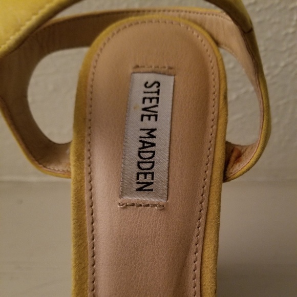 Ladies Shoes - Picture 3 of 4